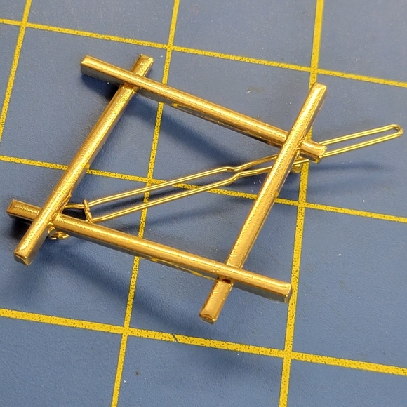 Faux Gold Metal Clip Barette 1.5" Single - Picture 1 of 3